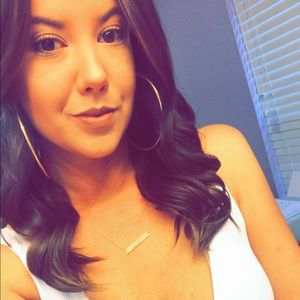 Meet your Posher, Tara